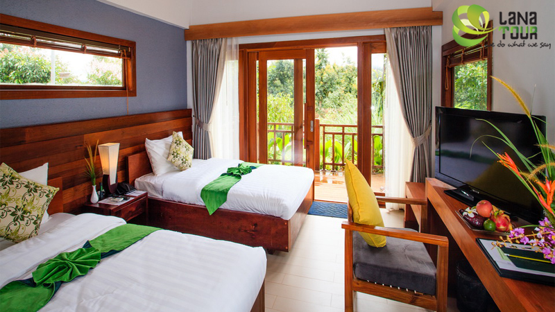 MAYURA HILL HOTEL & RESORT 3*